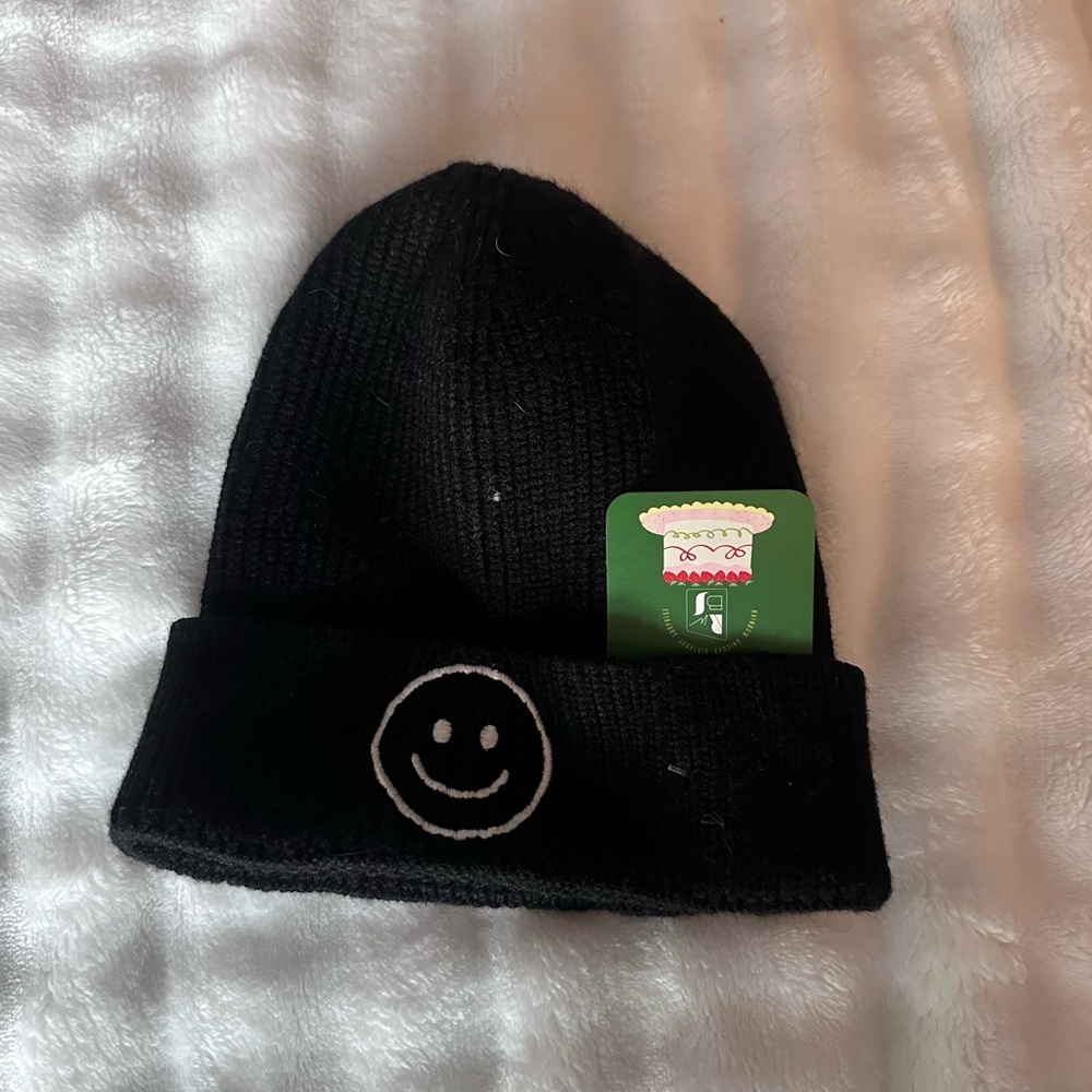Kids Black Smiley Beanie